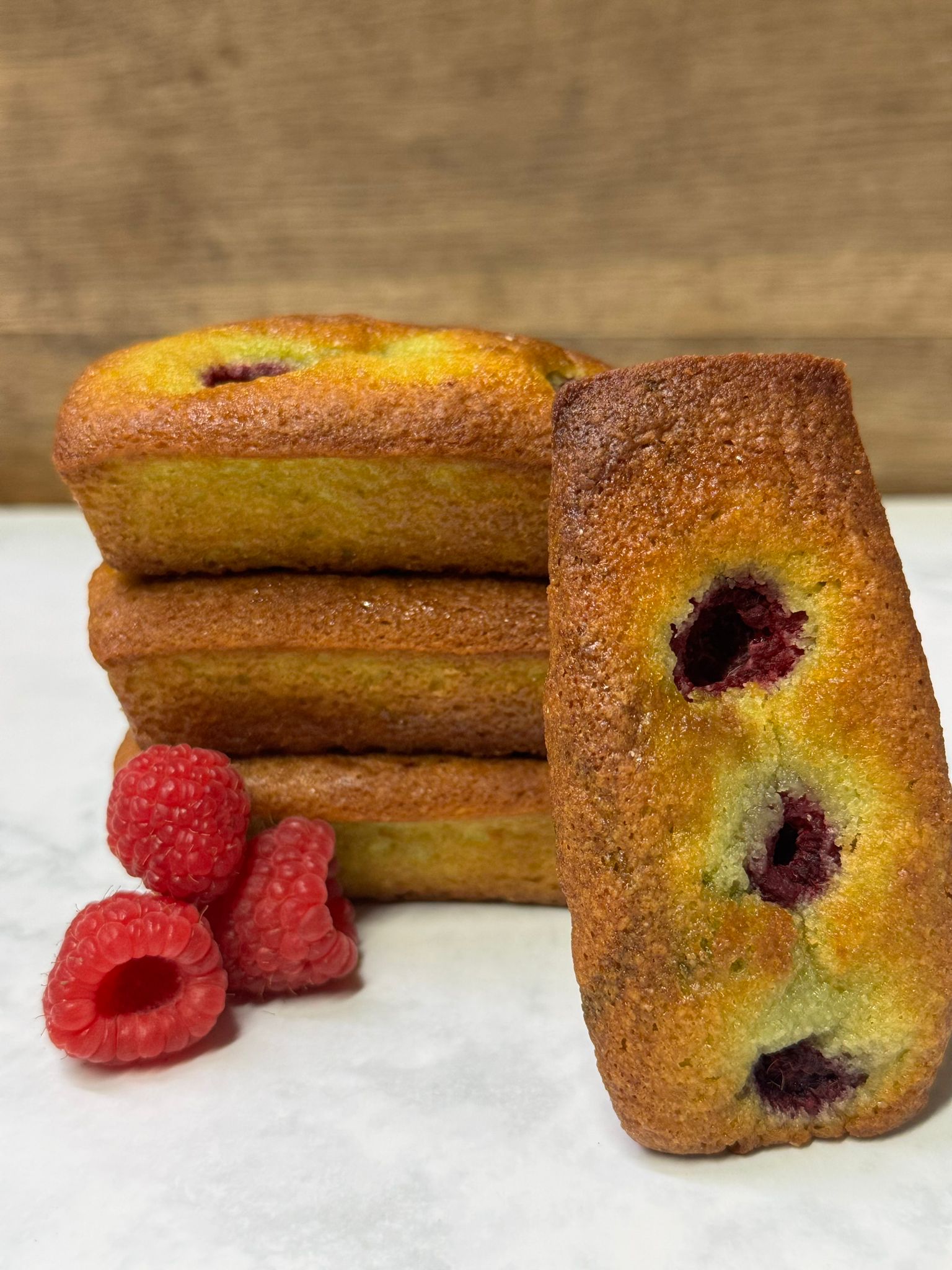 Financier pistache framboise